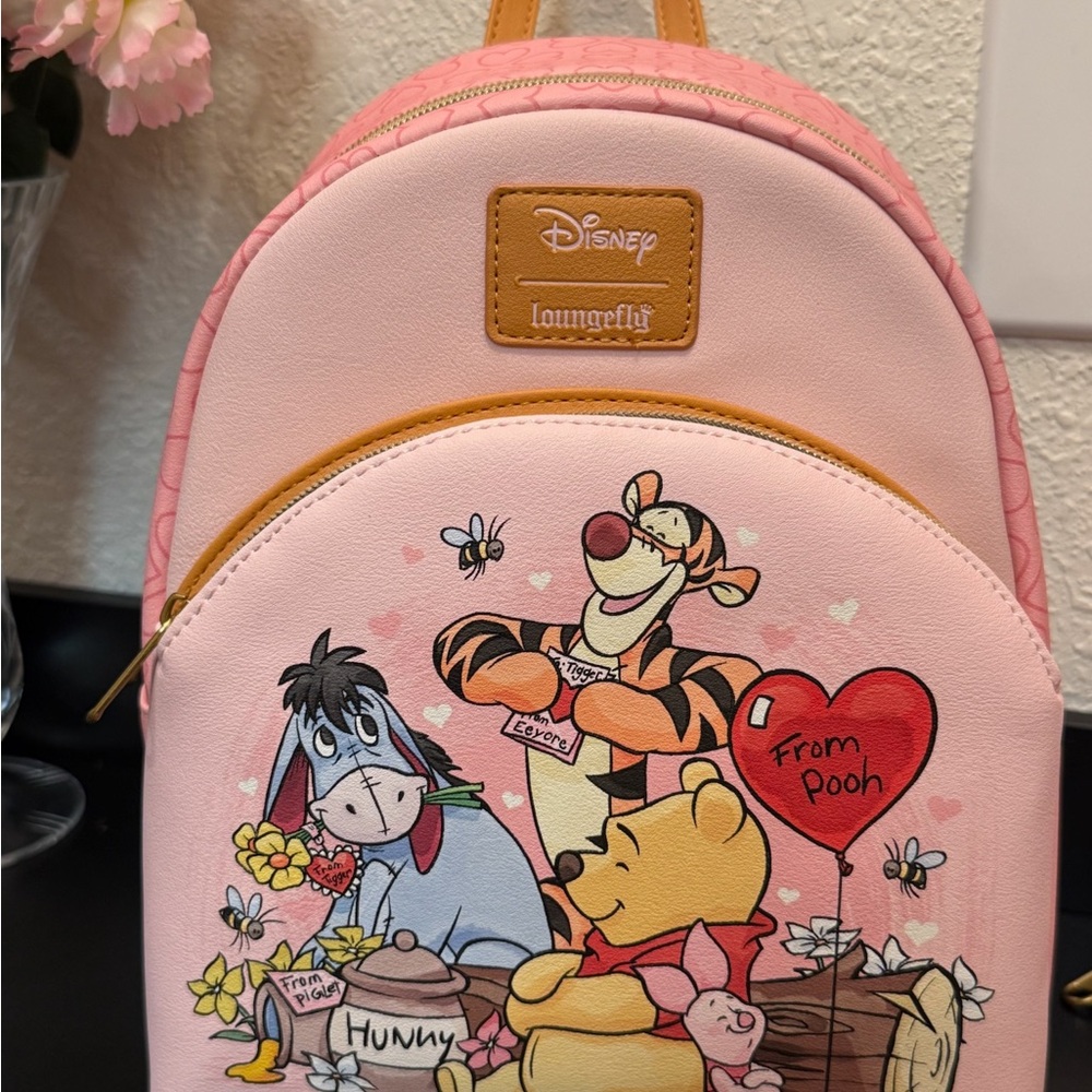 Loungefly Disney Winnie the Pooh Valentine’s Day Hearts Backpack and wallet. - Picture 3 of 8